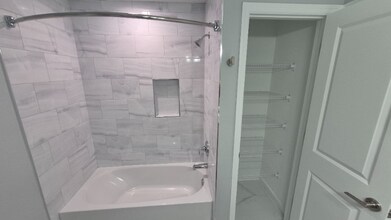 661 Myra Ln NW in Port Charlotte, FL - Building Photo - Building Photo