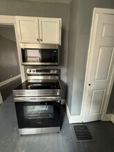 52 Fernwood Ave in Dayton, OH - Building Photo - Building Photo