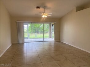 912 Durden Pkwy in Cape Coral, FL - Building Photo - Building Photo