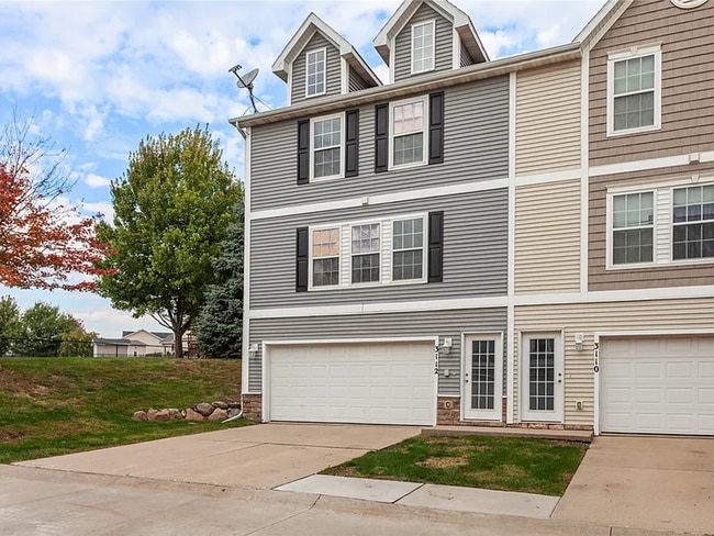 3112 SW Sharmin Ln in Ankeny, IA - Building Photo - Building Photo