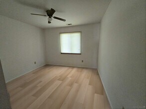 460 Echo Ln in Aurora, IL - Building Photo - Building Photo