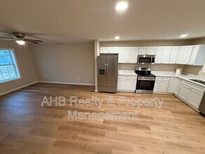 511 Maryland Ave in Burlington, NC - Building Photo - Building Photo