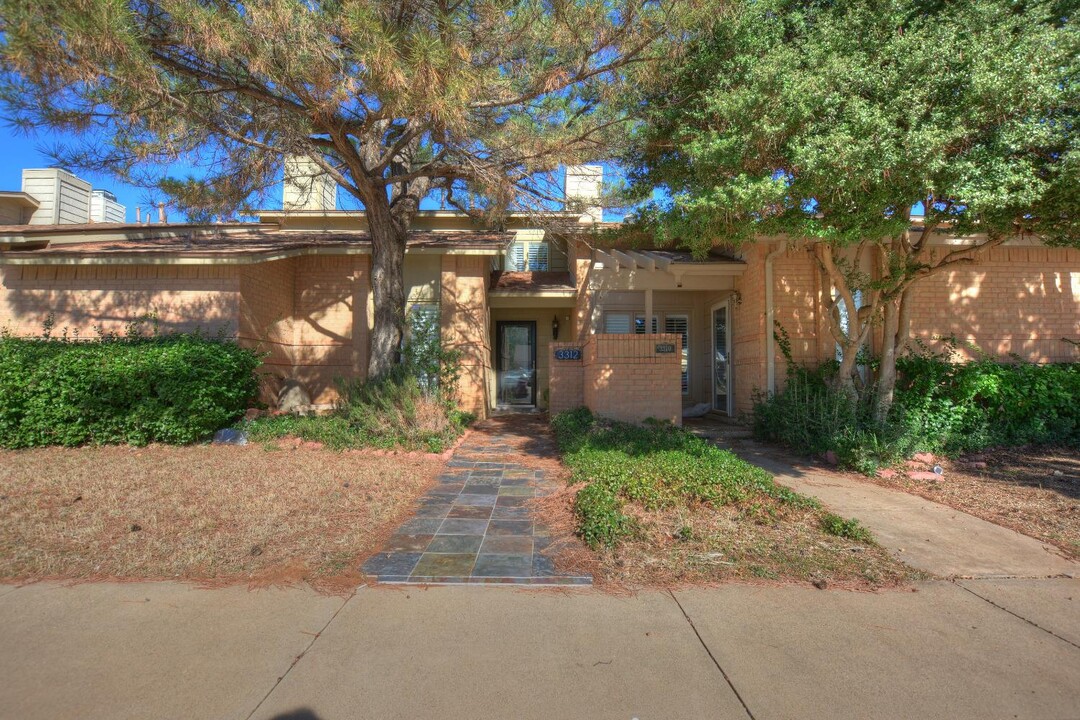 3312 79th St in Lubbock, TX - Building Photo