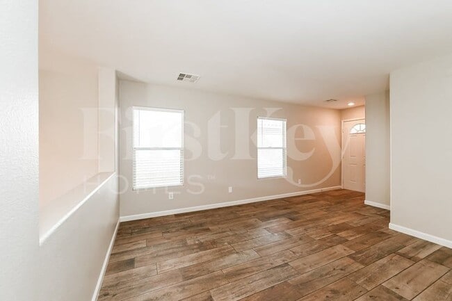 6183 Sierra Blue Ct in Las Vegas, NV - Building Photo - Building Photo