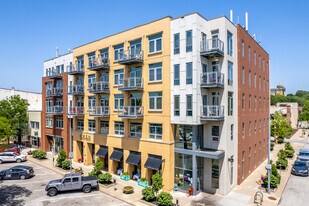 e5w Building in Des Moines, IA - Building Photo