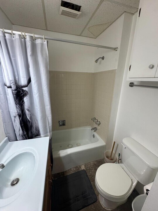 401 Onyx St in Kemmerer, WY - Building Photo