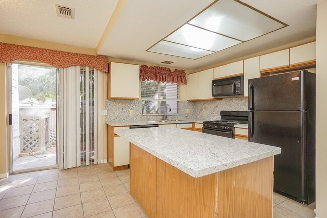 property at 2808 Grants Lake Blvd