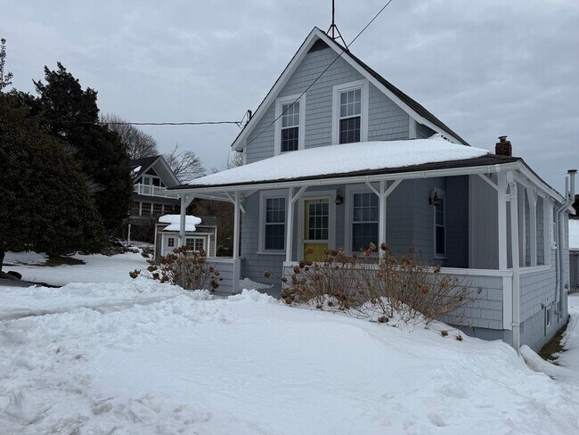 31 Saco Ave in Bourne, MA - Building Photo - Building Photo