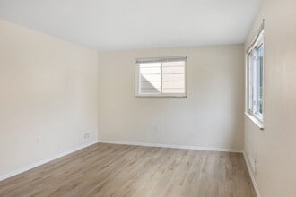 344 Edith St in Pittsburgh, PA - Building Photo - Building Photo