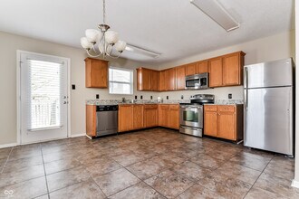 688 Harvest Meadow Way in New Whiteland, IN - Building Photo - Building Photo