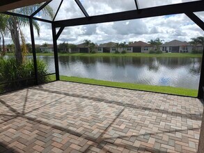 11681 SW Hawthorne Hill Rd in Port St. Lucie, FL - Building Photo - Building Photo