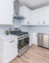 8006 Gault St in Austin, TX - Building Photo - Building Photo