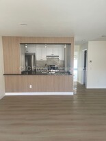 2061 S Magnolia Ave in Ontario, CA - Building Photo