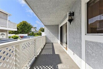 1421 12th St in Manhattan Beach, CA - Building Photo - Building Photo