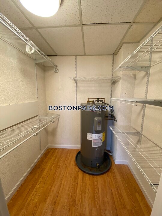 80 Foster St-Unit -308 in Peabody, MA - Building Photo