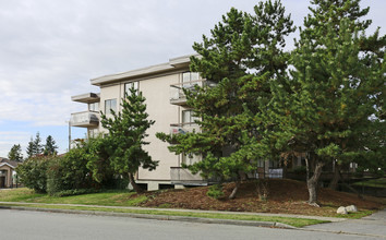 4275 Imperial in Burnaby, BC - Building Photo - Building Photo