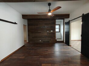 1011 E Grand Ave in Eau Claire, WI - Foto de edificio - Building Photo