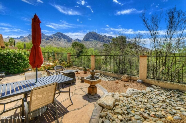 property at 836 Cam Diestro