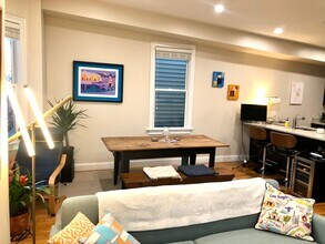 19 Plymouth St, Unit 3 in Cambridge, MA - Building Photo - Building Photo