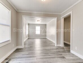 3208 NW 29th St in Oklahoma City, OK - Foto de edificio - Building Photo