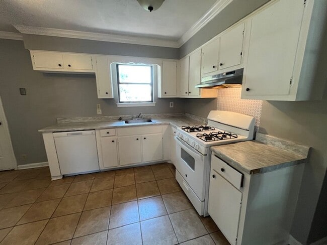 5014 Fleetwood Cove in Horn Lake, MS - Building Photo - Building Photo