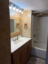 13312 McComb Rd in Conroe, TX - Foto de edificio - Building Photo