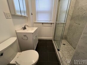 111 Park Dr in Boston, MA - Foto de edificio - Building Photo