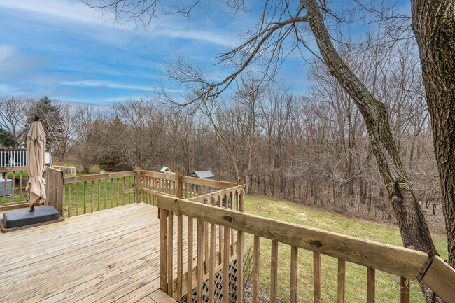 1006 Fox Trails Dr S in Cary, IL - Building Photo - Building Photo