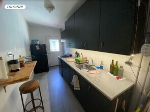 1700 Lexington Ave in New York, NY - Building Photo - Building Photo