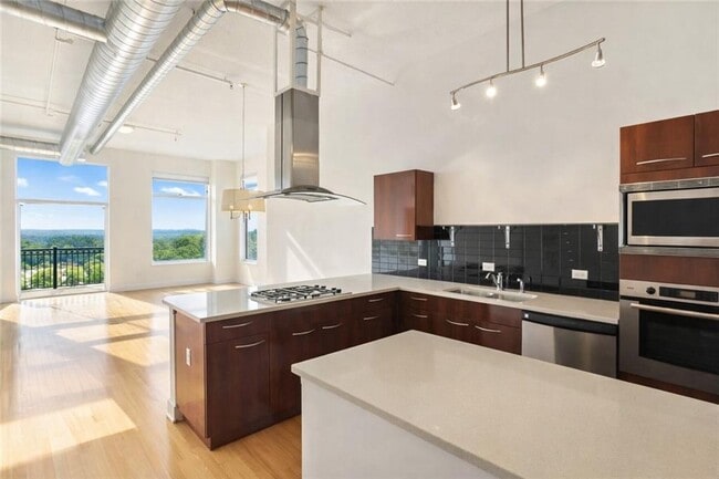 property at 3820 Roswell Rd NE