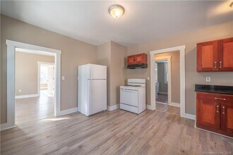 759 George St in New Haven, CT - Building Photo - Building Photo