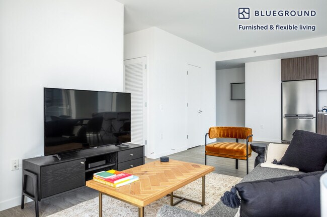 8 10th St-Unit -FL17-ID354 in San Francisco, CA - Building Photo - Building Photo