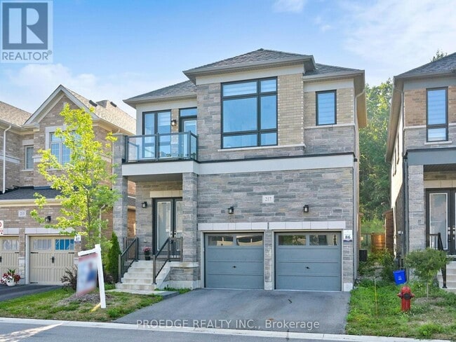 property at 217 Sunset Vista Ct