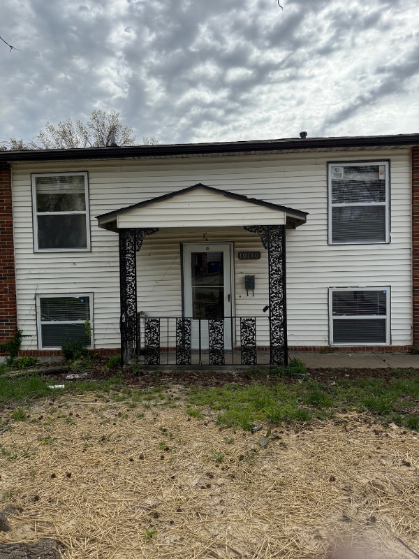 property at 10140 Castle Dr