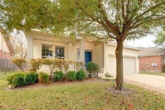 932 Rusk Rd in Round Rock, TX - Building Photo - Building Photo