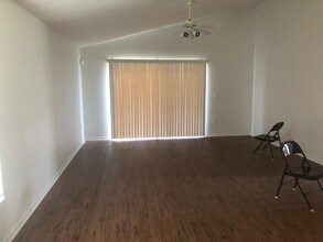 610 Astor Dr in Haines City, FL - Building Photo - Building Photo