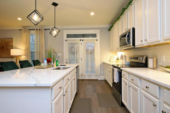 property at 2403 Hart St
