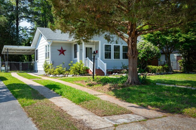 2109 Center Ave in New Bern, NC - Building Photo - Building Photo