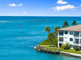 1630 Seaway Dr in Fort Pierce, FL - Building Photo