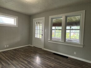1401 N Gladstone Ave in Indianapolis, IN - Building Photo - Building Photo