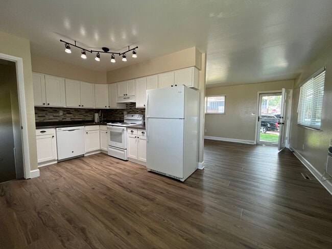 property at 5294 Meade St
