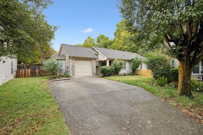 306 Montrose Ct in Franklin, TN - Building Photo - Building Photo