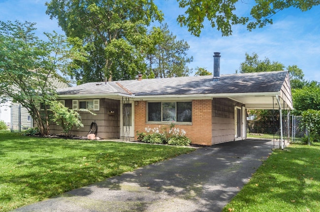 property at 740 Stinchcomb Dr
