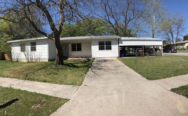 property at 1302 S 23rd St