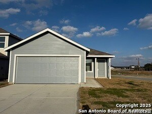 204 Ottawa Wy in New Braunfels, TX - Building Photo