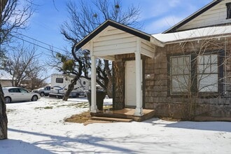 702 Grape St in Abilene, TX - Building Photo - Building Photo