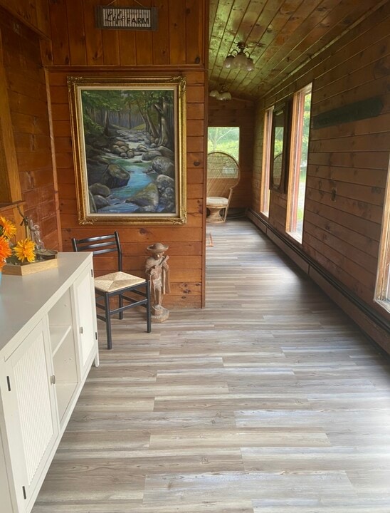 715 Cooks Falls Rd in Roscoe, NY - Foto de edificio