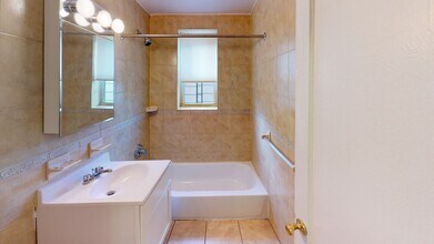 Shore Haven Apartments in Brooklyn, NY - Building Photo - Building Photo