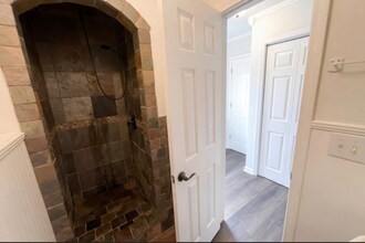 62 Ann Cir in Cartersville, GA - Foto de edificio - Building Photo