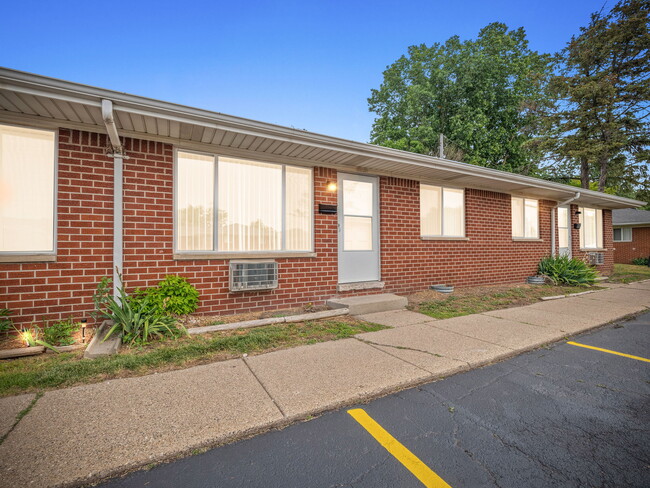 The Ranches Of Rosebrook in Ypsilanti, MI - Foto de edificio - Building Photo